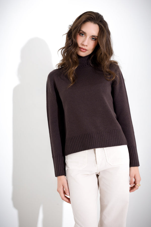 Maglia in pura lana a collo alto FRIENDLY SWEATER